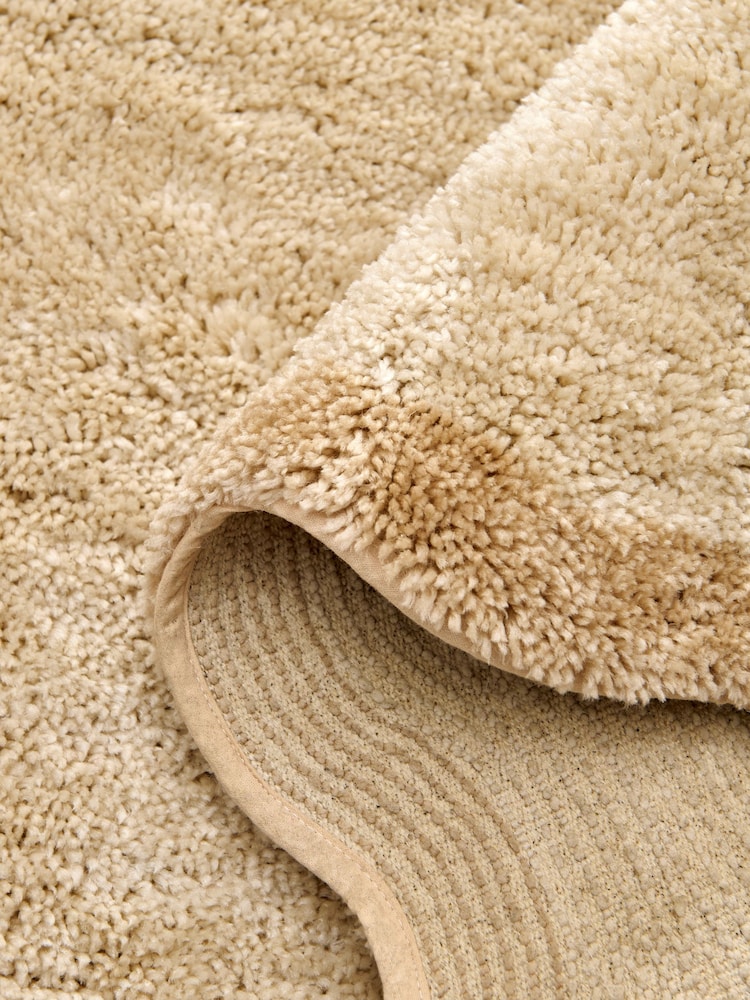 Light Natural Soft Scallop Washable Runner - Image 5 of 5