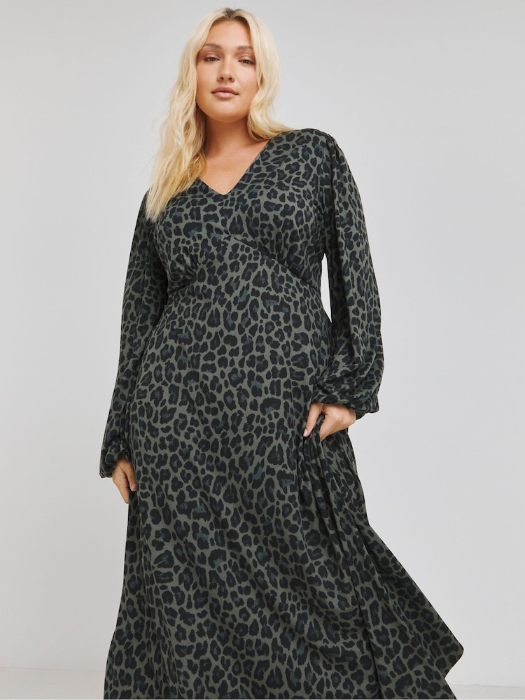 Grün - Simply Be Superweiches Midi-Kleid - Bild 1 von 4 Grün - Simply Be Superweiches Midi-Kleid - Bild 1 von 4
