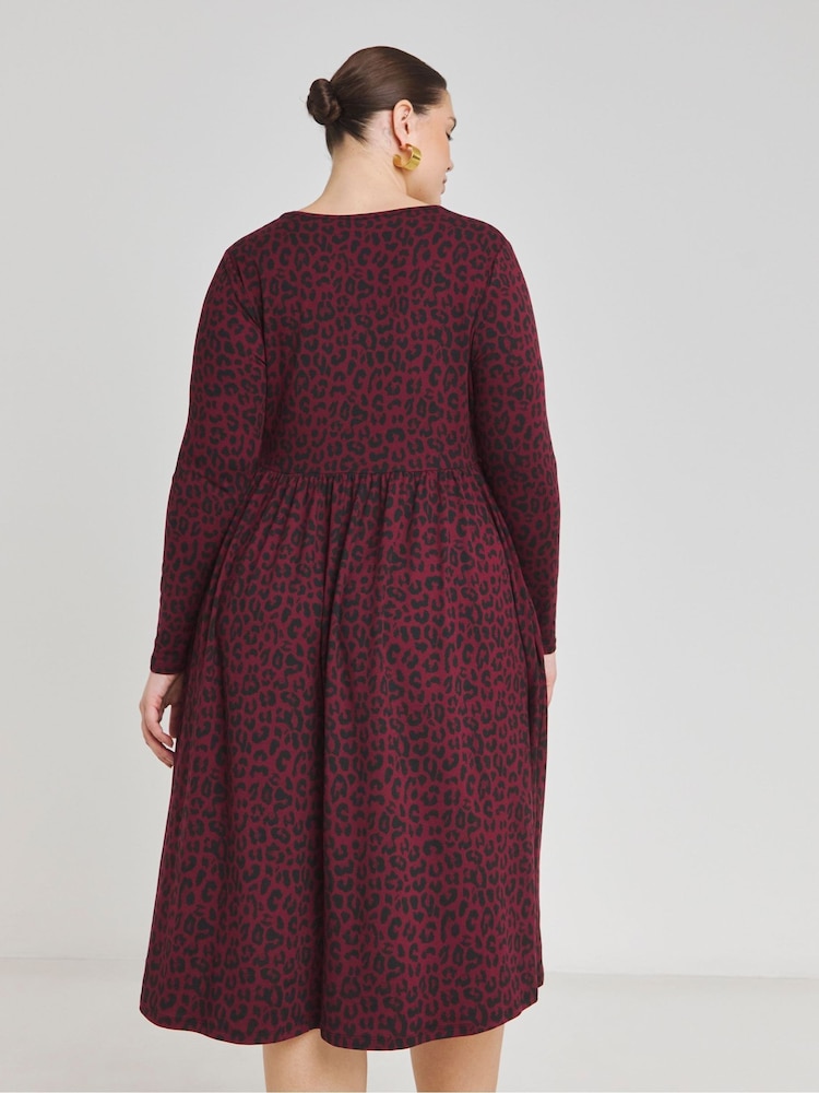 Simply Be Brown Supersoft Pocket Midi Dress - Image 2 of 4
