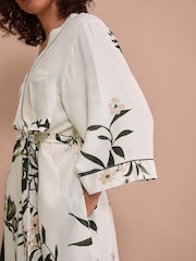 Black/White Heron Linen Blend Lightweight Dressing Gown - Image 6 of 11