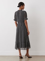 Шифоновое платье миди в горошек Finery Camille - Image 3 of 4