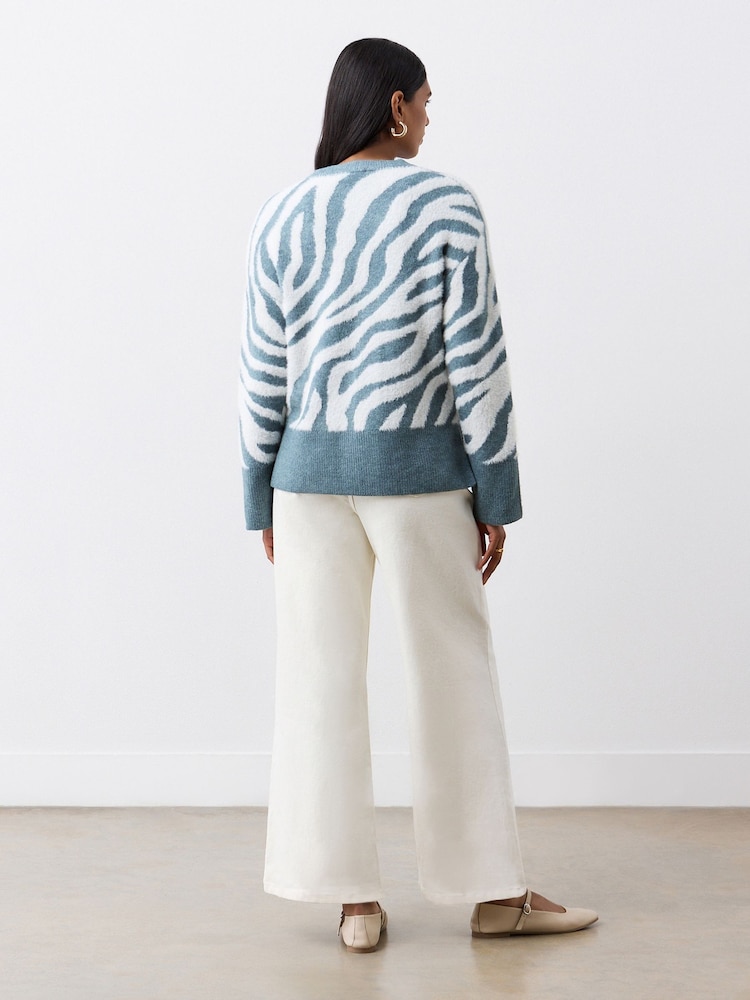 Finery Blue Tully Tan Zebra Knitted Jumper - Image 2 of 4