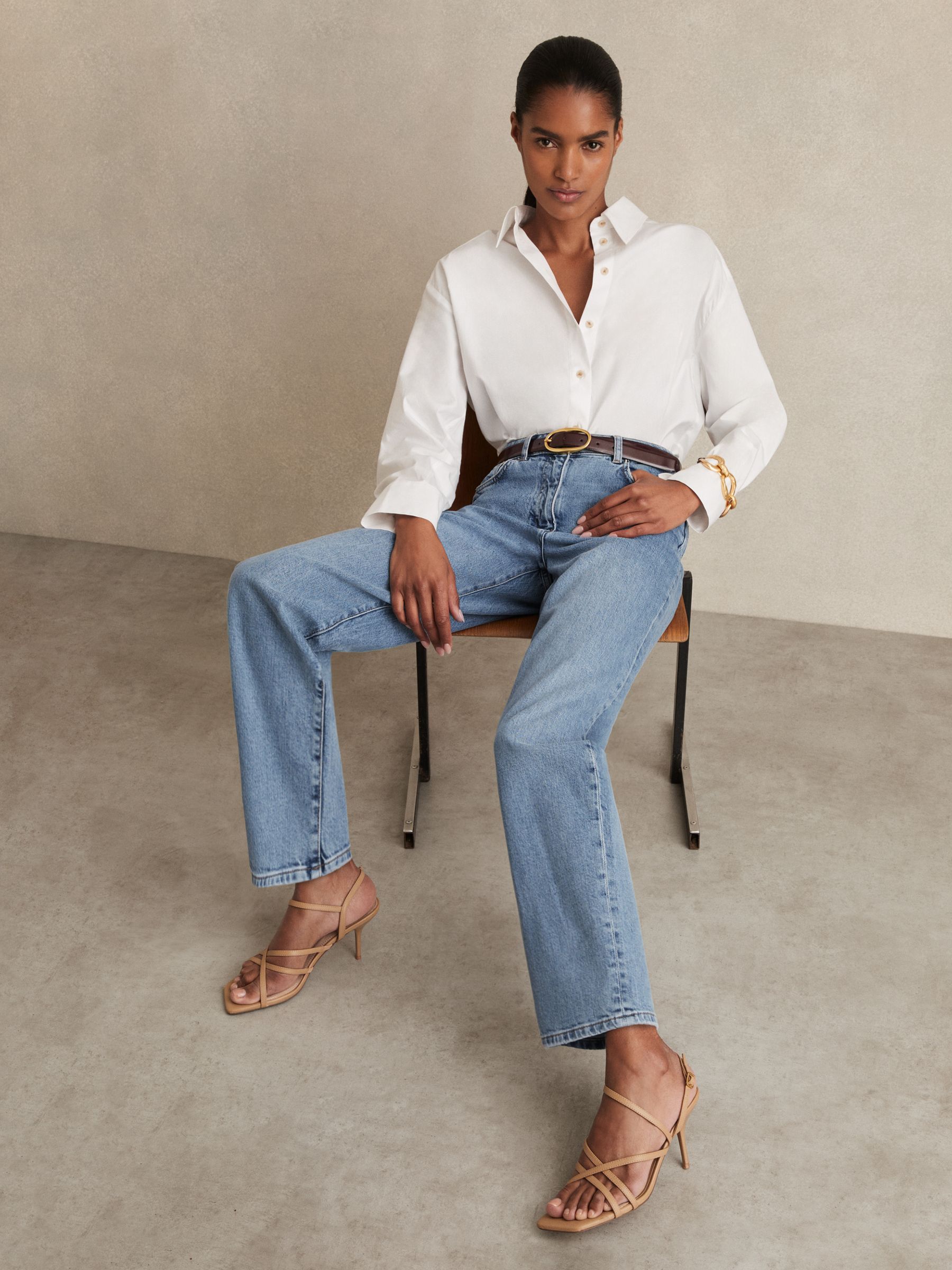 REISS LIGHT BLUE PETITE MID RISE STRAIGHT LEG JEANS