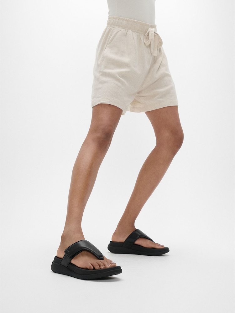 FitFlop F-mode Go Adjustable Flatform Toe-Post Black Sandals - Image 1 of 5