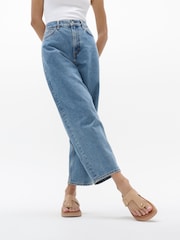 FitFlop Gen Buckle Leather Toe Post Sandals - Image 1 of 5