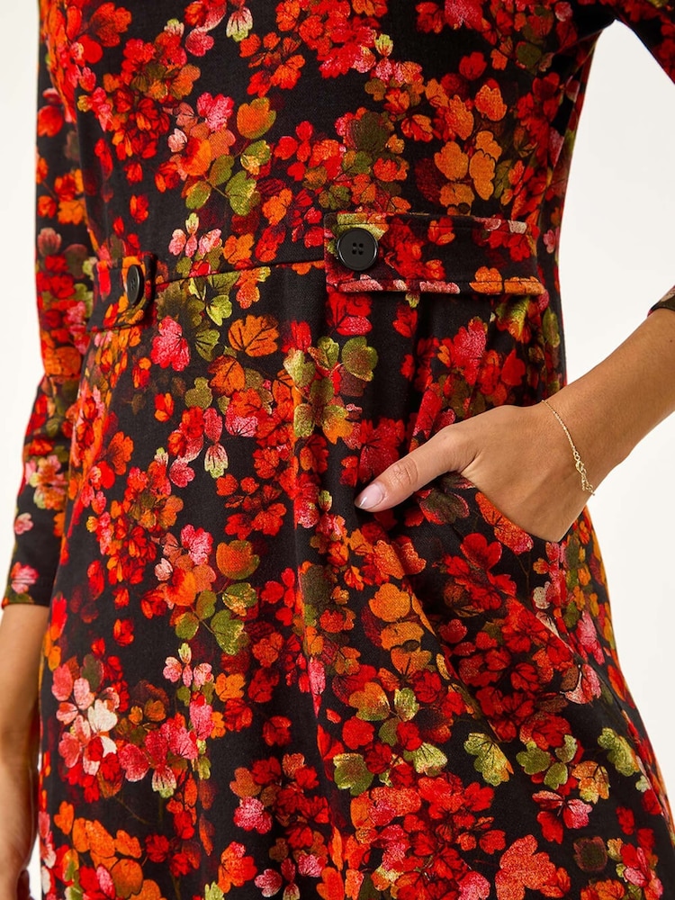 Vestido con estampado de hojas y cuello desbocado con detalle de lengüeta de Roman - Imagen 5 de 5 Vestido con estampado de hojas y cuello desbocado con detalle de lengüeta de Roman - Imagen 5 de 5