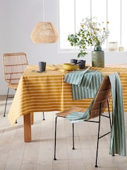 La Redoute Intérieurs Oak Adelita 6 to 8 Seater Extendable Dining Table - Image 1 of 6