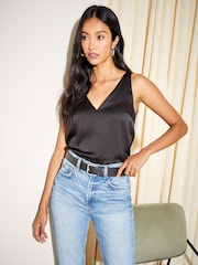 Черный - Friends Like These V-Neck Shell Top - Изображение 1 из 4