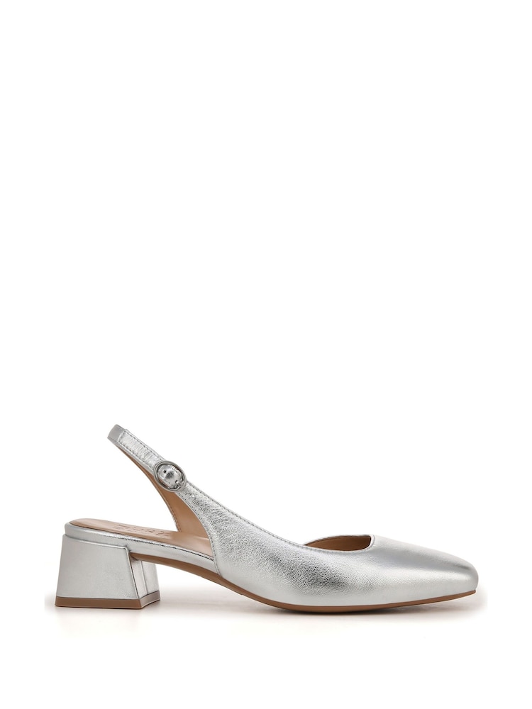 Naturalizer srebrna (barva); srebro Jayla široka kroj slingbacks - Slika 1 iz 7 Naturalizer srebrna (barva); srebro Jayla široka kroj slingbacks - Slika 1 iz 7