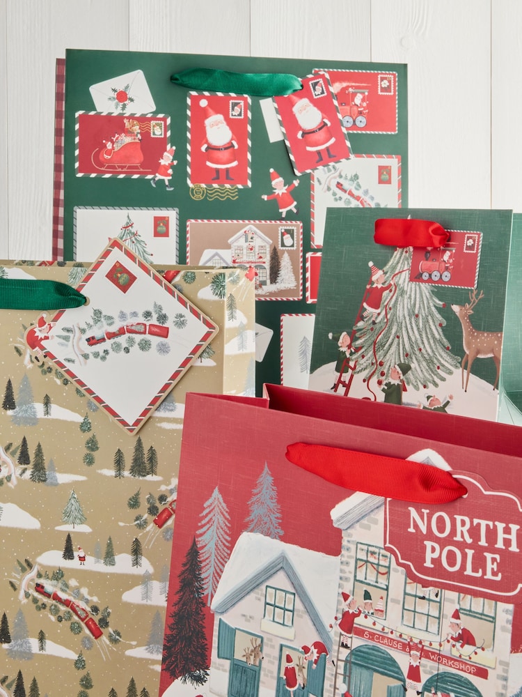 Santa Scene Christmas 4 Pack Gift Bags - Image 2 of 3
