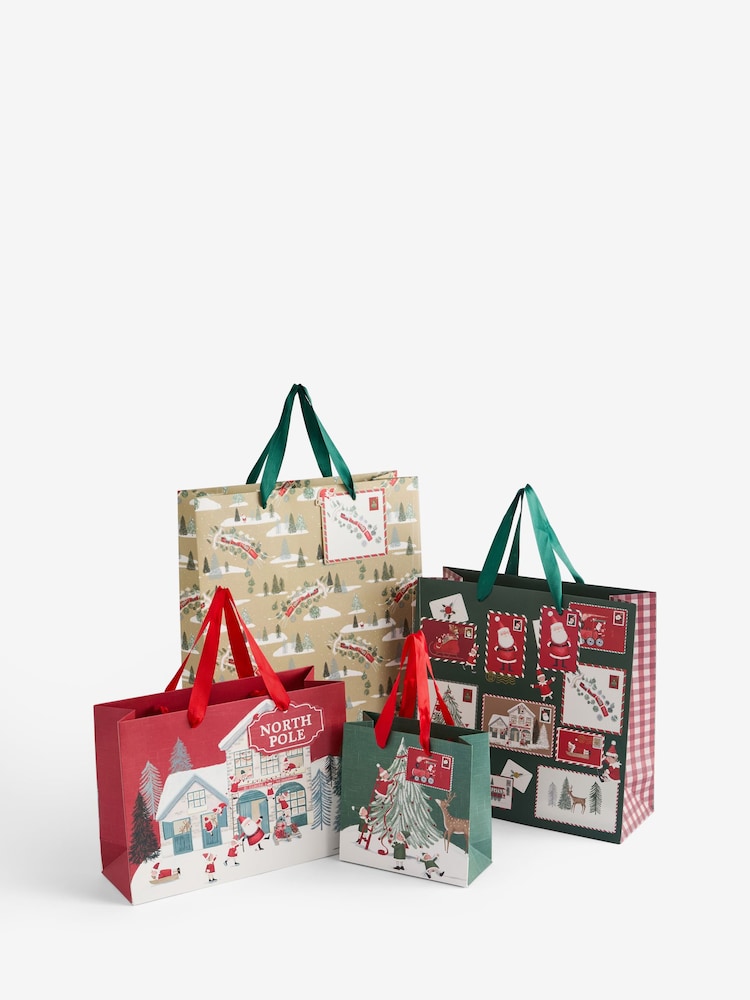 Santa Scene Christmas 4 Pack Gift Bags - Image 3 of 3