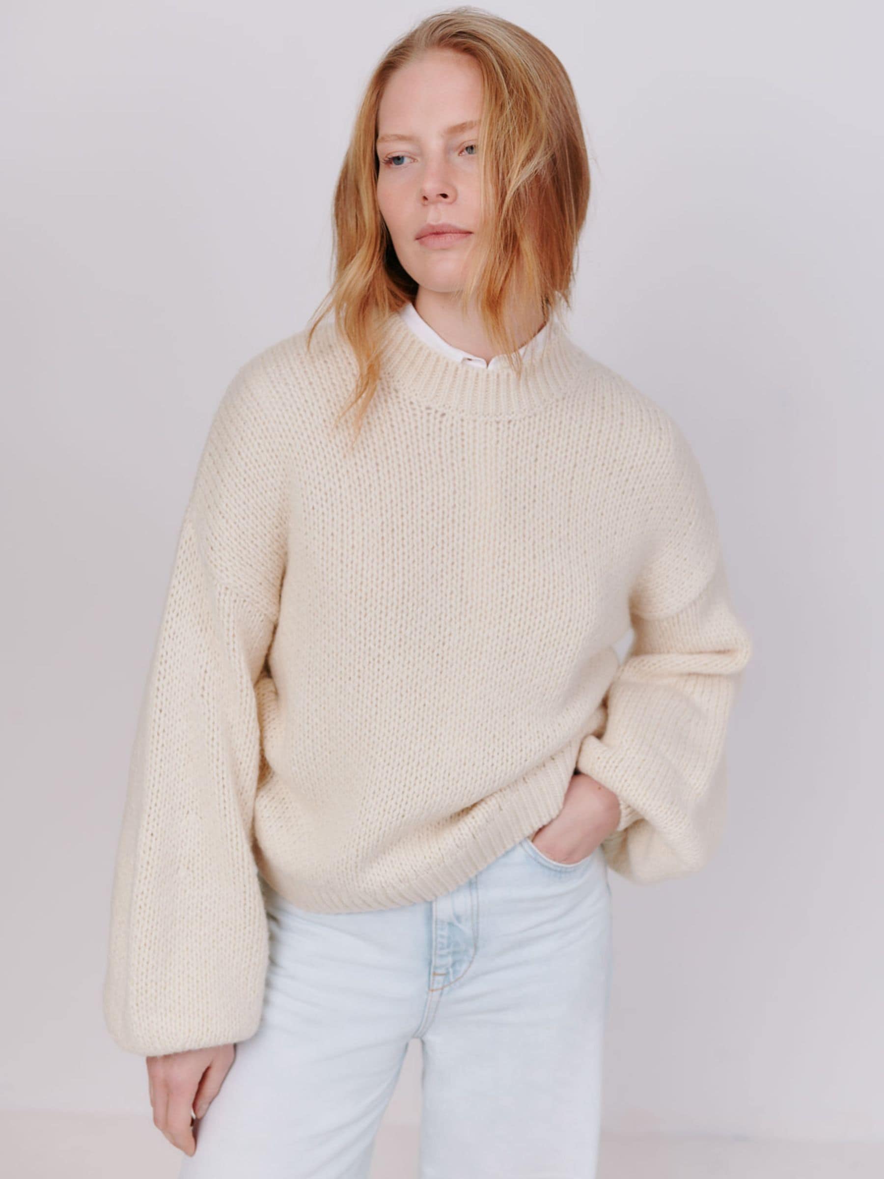 Vivere Cream Sophie Balloon Cropped Jumper