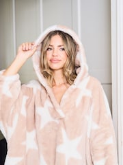 كريمي - هودي دافئ بطبعة بنجوم تلبيس واسع من Jim Jam the Label - صورة 5 من 6