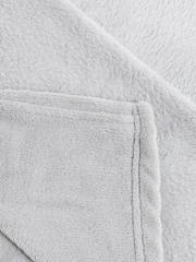 BHS Silver Microfleece Throw - Image 3 of 4