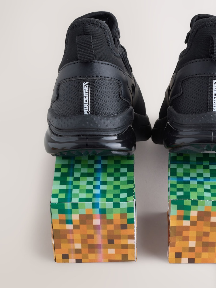 Black Wide Fit (G) Minecraft Elastic Lace School Trainers - Image 4 of 4