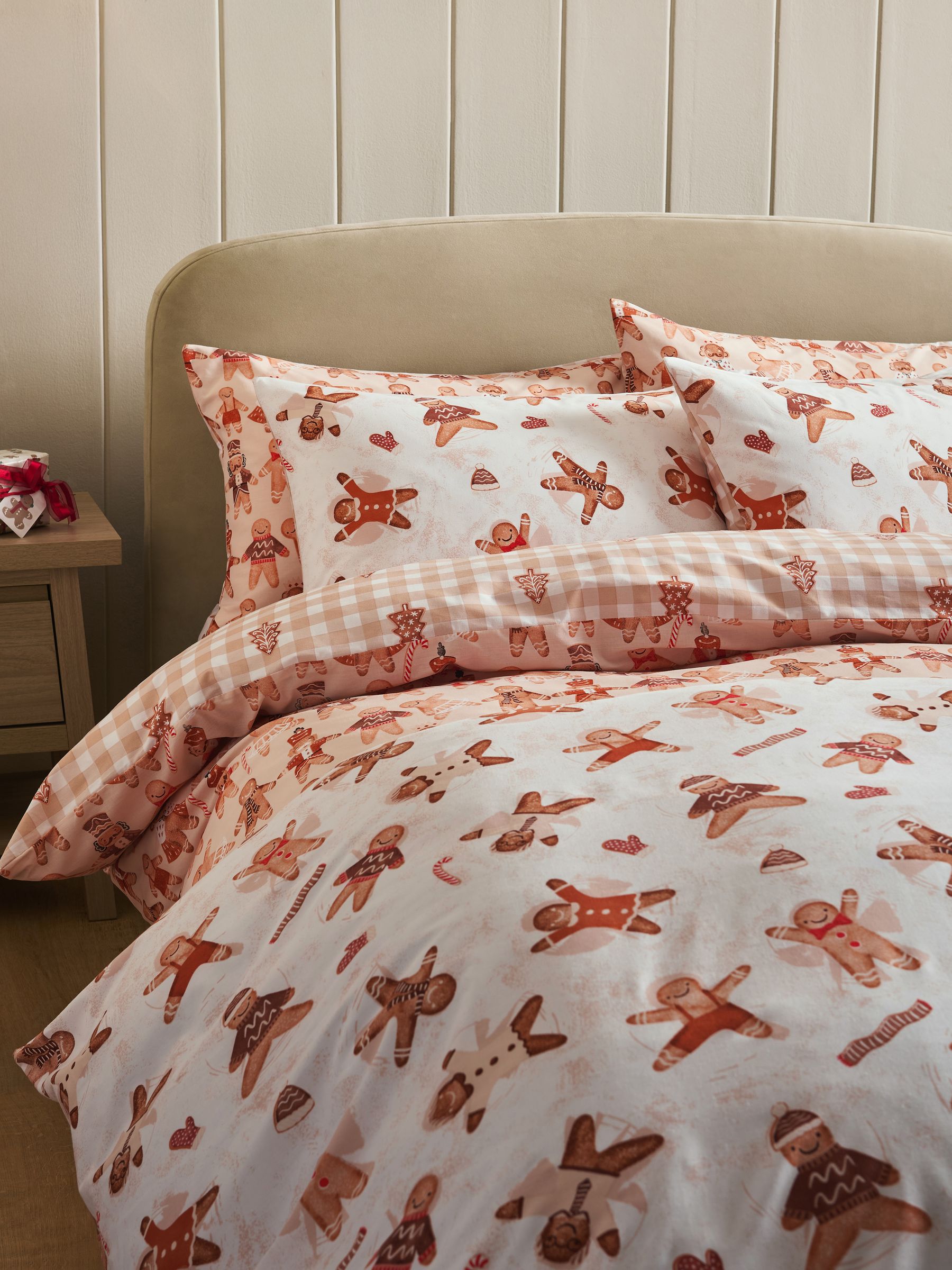 Buy 2 Pack Christmas Gingerbread Duvet Cover and Pillowcase Set