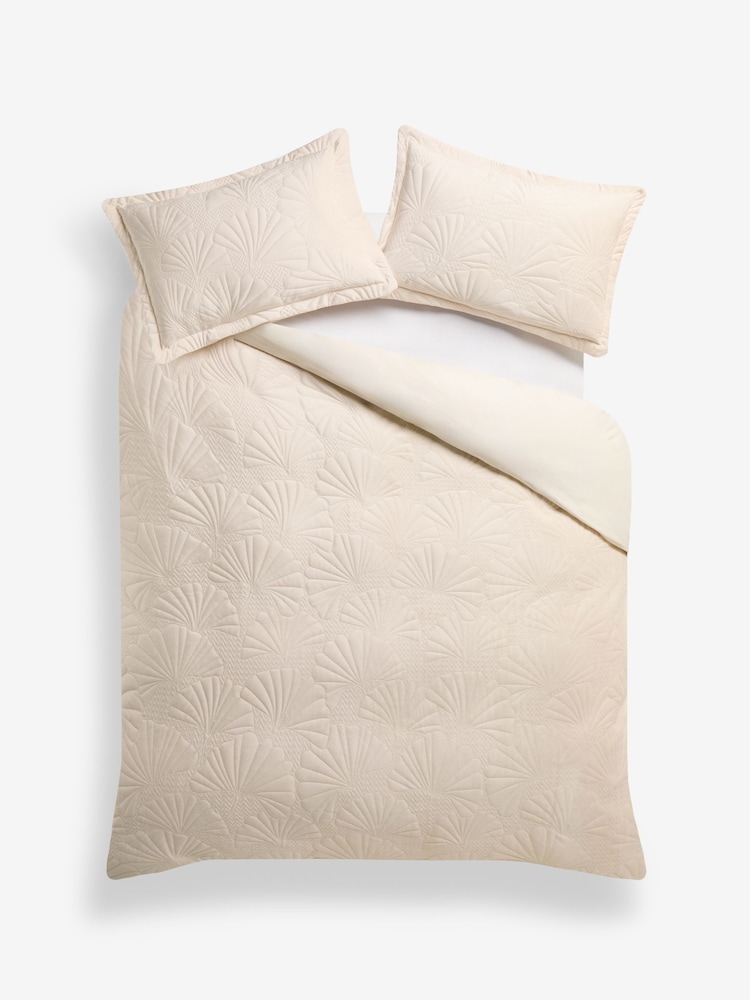 Natural Velvet Ginkgo Duvet Cover and Pillowcase Set - Image 4 of 4