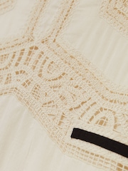 Reiss Crochia Contrast Trim Lace Dress - Imagen 5 de 5