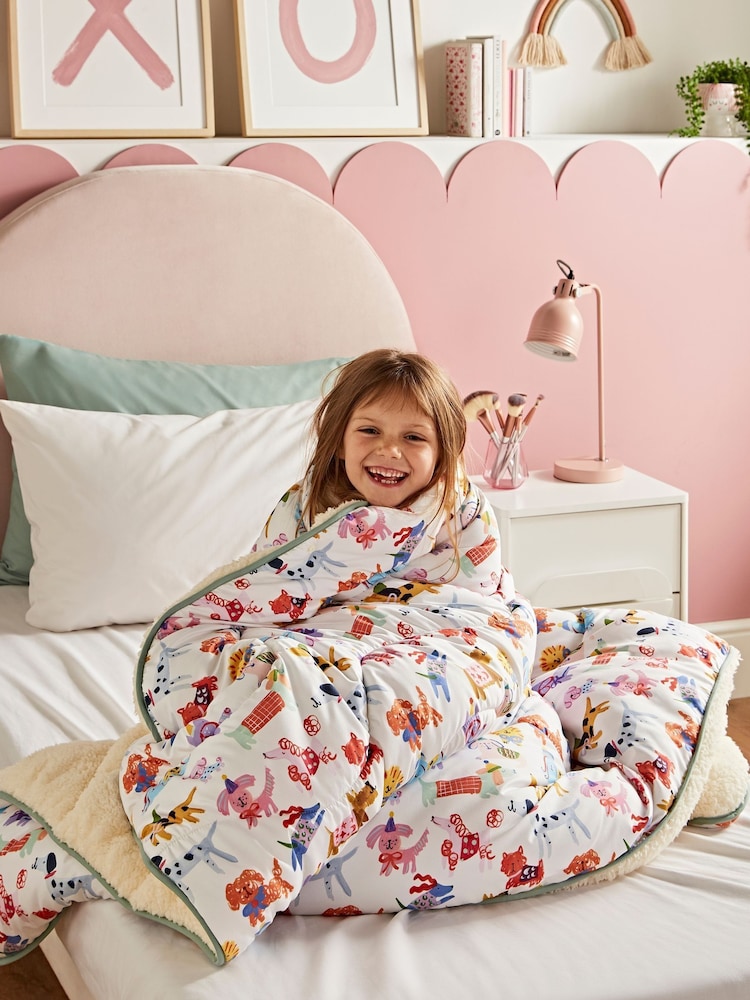Night Lark x Eleanor Bowmer Winter Dogs Winter Dogs 9 Tog Cosy Throw Duvet - Image 2 of 8