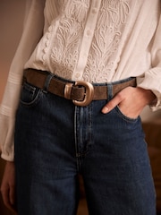 Mint Velvet Suede Wide Belt - Imagen 2 de 5