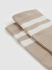 Reiss Taupe/Ecru Henman Cotton-Blend Double-Stripe Socks - Image 2 of 3