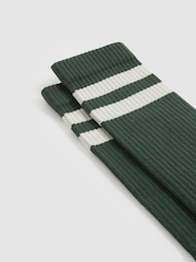 Reiss Pine Green/Ecru Henman Cotton-Blend Double-Stripe Socks - Image 2 of 3