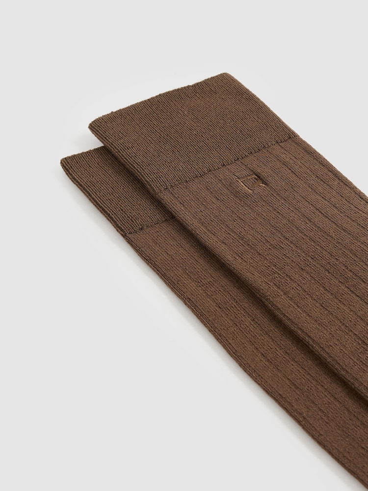 Reiss Brown Jace Cotton-Blend Logo-Embroidered Socks - Image 2 of 3