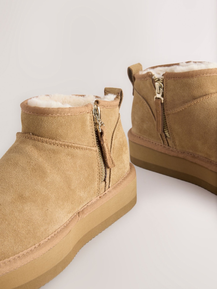 Tan Brown Leather Faux Fur Lined Ankle Boots - Image 4 of 5