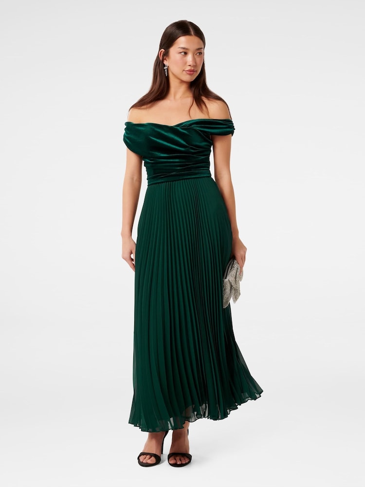 Forever New Rebecca – Schulterfreies Kleid aus Samt - Bild 6 von 6 Forever New Rebecca – Schulterfreies Kleid aus Samt - Bild 6 von 6