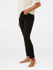 Forever New Black Fran Straight Leg Cropped Jeans - Image 4 of 5