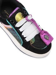 Kurt Geiger London Junior Mini Southbank Tag Black Trainers - Image 3 of 4