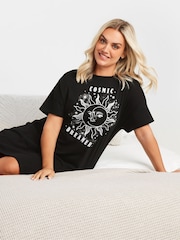 Yours Curve Black Cosmic Dreamer Sleep T-Shirt 2 Pack - Image 4 of 8