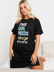 Pack de 2 camisones para dormir de 100% algodón Girl Needs de Yours Curve - Imagen 4 de 8