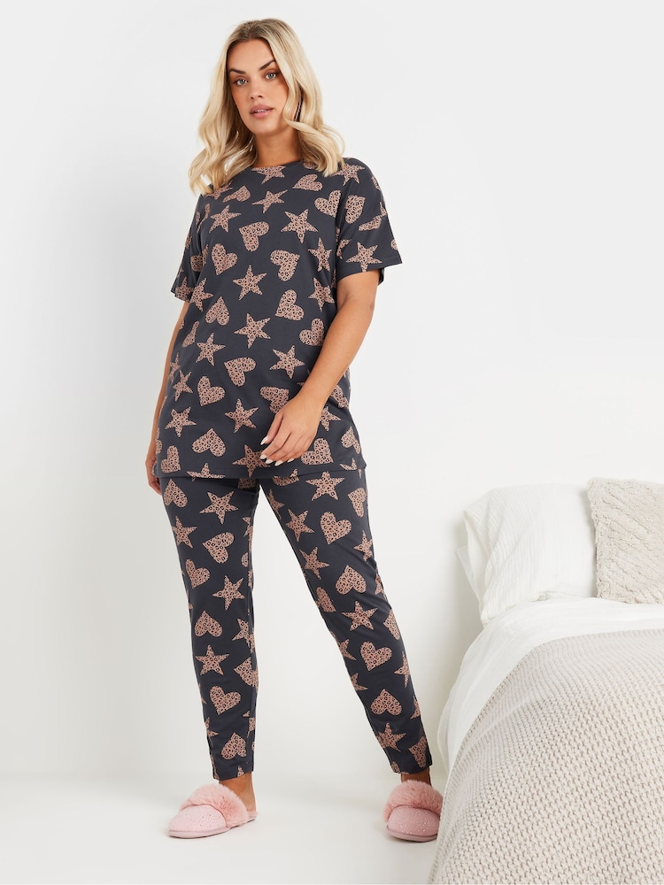 Yours Curve Green Animal Hearts And Stars 100% Cotton Pyjamas Set - Image 1 of 5
