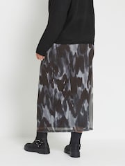 Yours Curve Grey Mesh Tube Skirt - Image 3 of 5