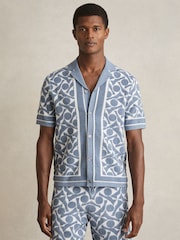 Reiss Soft Blue/White Edmonds Abstract Pattern Towelling Shirt - Image 1 of 7