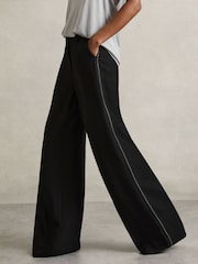Reiss Black Daria Atelier Crepe Wide Leg Stitch Trousers - Image 4 of 7