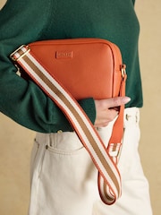 Joules Trent Orange Cross Body Bag - Image 2 of 8