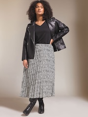 Evans Black Pleated Skirt - Image 4 of 6
