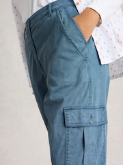 Pantalones cargo Everleigh de White Stuff - Imagen 4 de 6