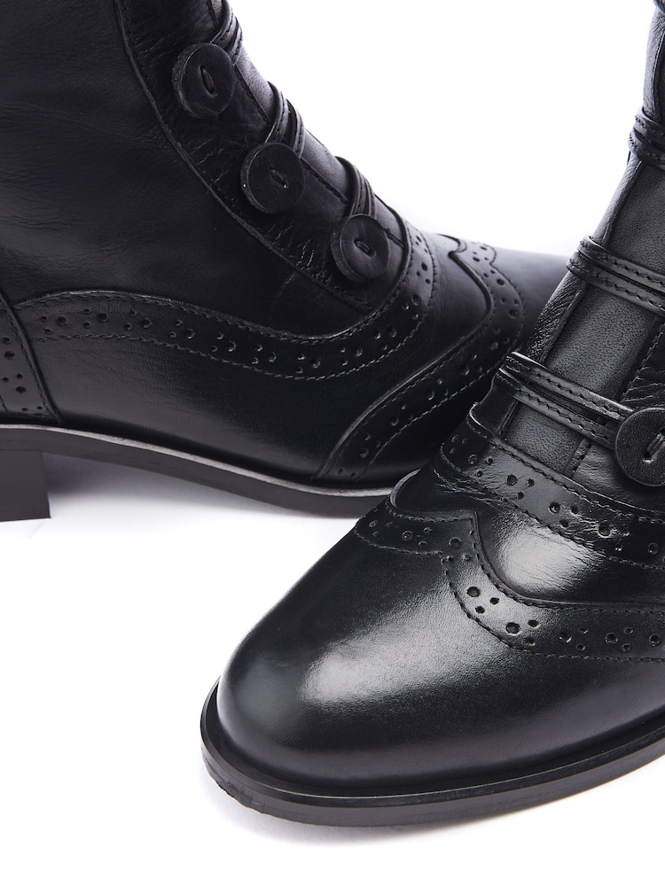Moda in Pelle Sherice Button Front Brogue Detail Leather Long Boots - Image 4 of 4