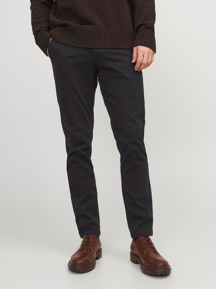 Negro - Pantalones chino slim fit de JACK & JONES - Imagen 1 de 7 Negro - Pantalones chino slim fit de JACK & JONES - Imagen 1 de 7