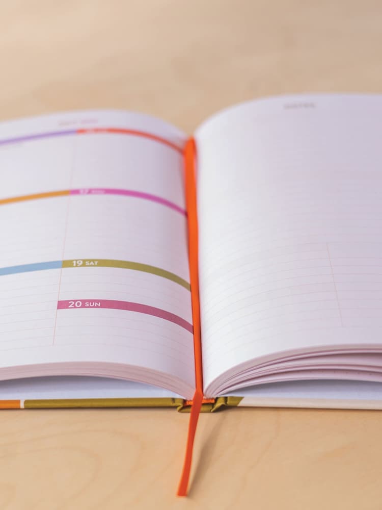 Good Tuesday 2025 Organic Paper Shapes Diary - Image 6 of 6