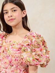Lipsy Mini-robe patineuse texturée à manches courtes 3D à fleurs (5-16ans) - Image 5 de 5