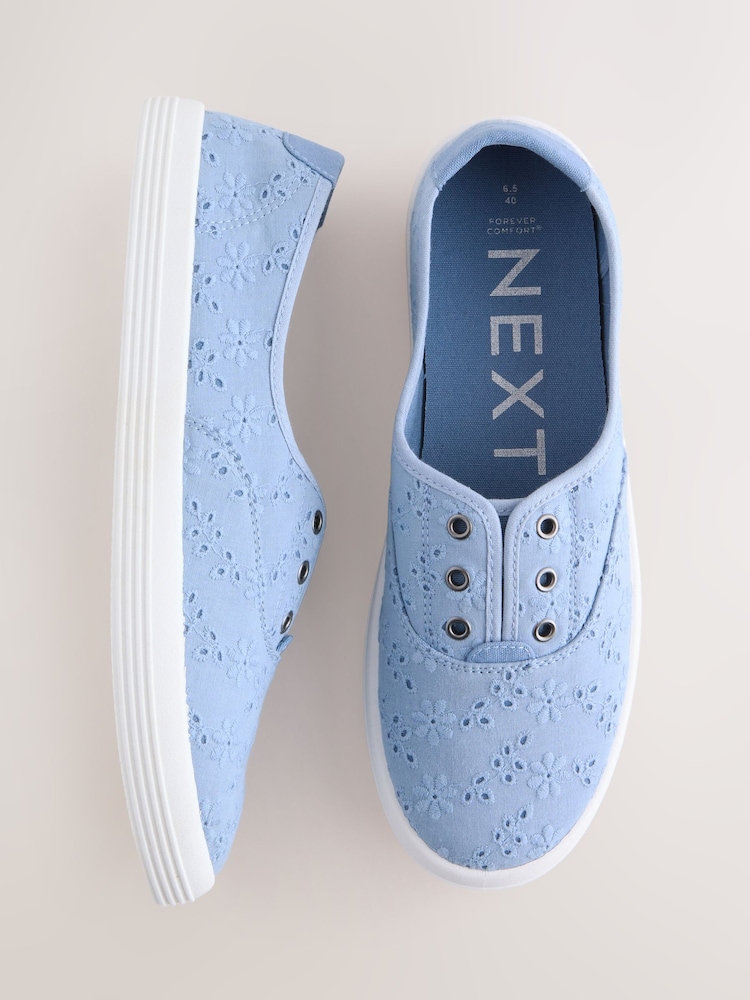 Blau - Embroidered Forever Comfort® Laceless Canvas Slip On Trainers - Bild 1 von 5 Blau - Embroidered Forever Comfort® Laceless Canvas Slip On Trainers - Bild 1 von 5