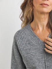 JD Williams Grey Ribbed Detail V-Neck Jumper - Image 3 of 4