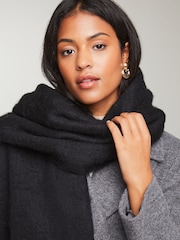 Lipsy Black Oversized Super Soft Brushed Scarf - Image 2 of 4