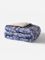 Night Lark Navy Woodland Creatures 9 Tog Cosy Sherpa Throws Set - Image 3 of 3