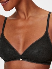 Schwarz - KBX Alice Lace Triangle Bralette - Bild 4 von 6