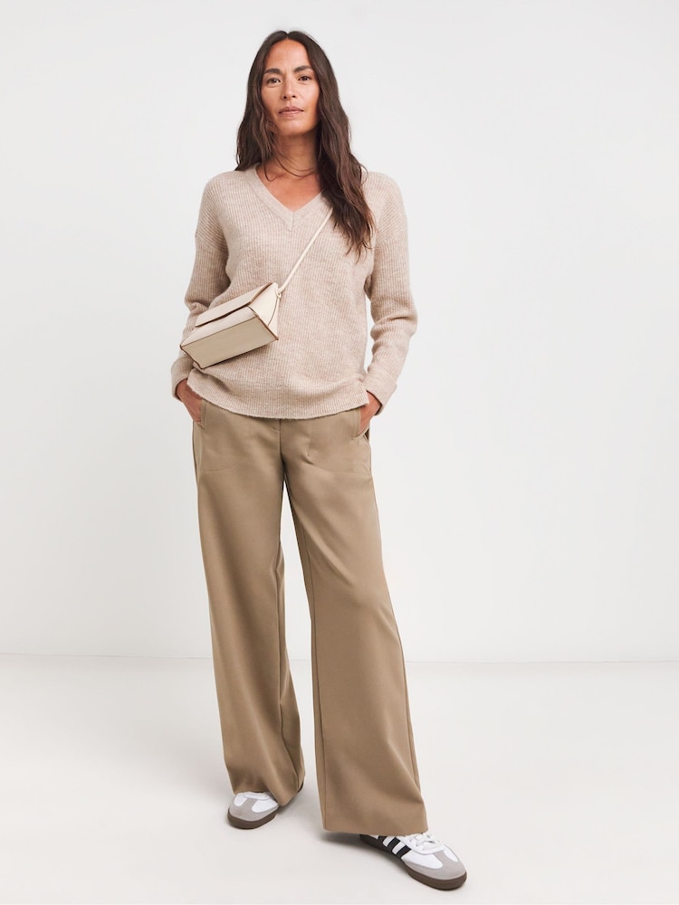 JD Williams Natural Sponge V-Neck Tunic - Image 1 of 1